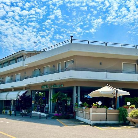 Hotel La Bussola Padenghe sul Garda Buitenkant foto