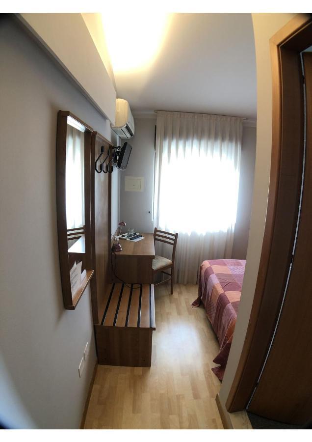 Hotel La Bussola Padenghe sul Garda Buitenkant foto
