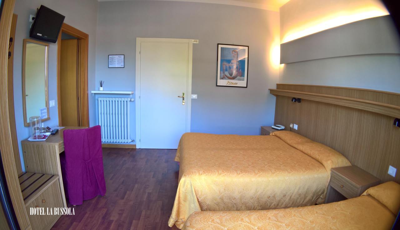 Hotel La Bussola Padenghe sul Garda Buitenkant foto