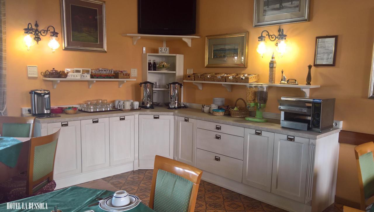 Hotel La Bussola Padenghe sul Garda Buitenkant foto